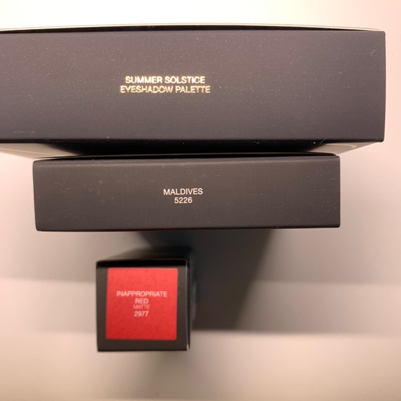NARS COSMETICS Bundle + L'Oreal - Picture 3 of 8